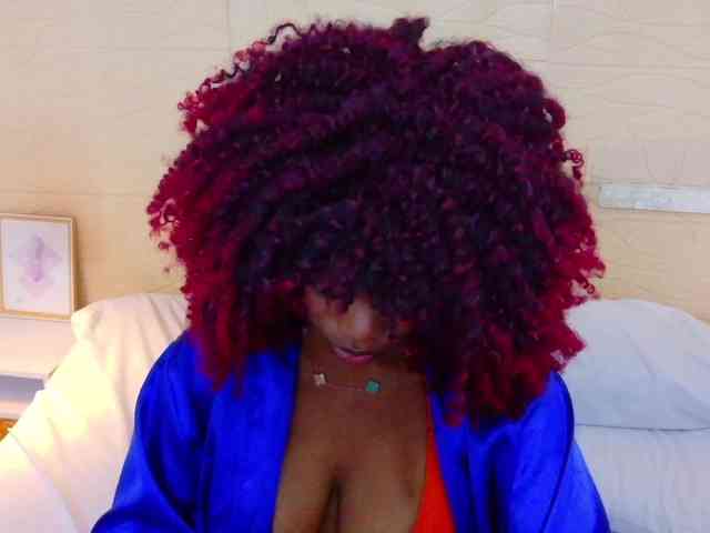 chocolatte-dreams webcam
