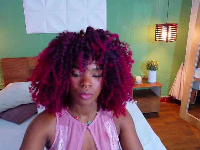 chocolatte-dreams webcam