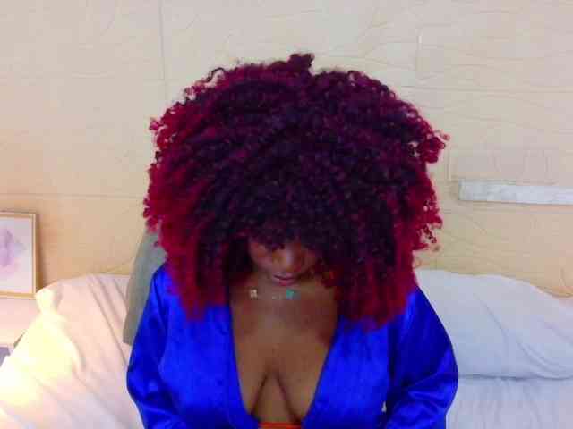 chocolatte-dreams webcam