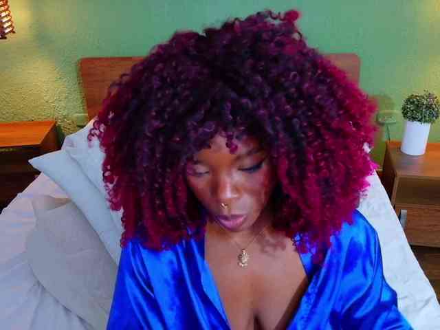 chocolatte-dreams webcam