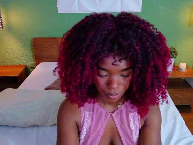 chocolatte-dreams webcam