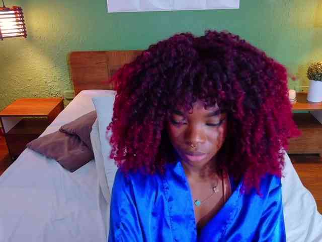 chocolatte-dreams webcam