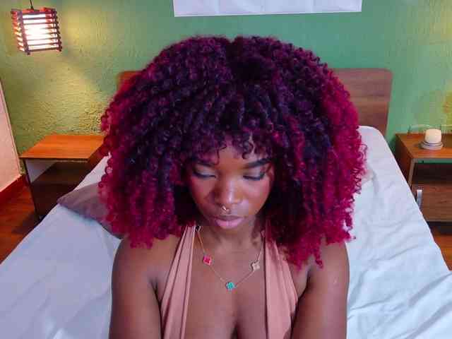 chocolatte-dreams webcam