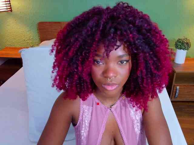chocolatte-dreams webcam