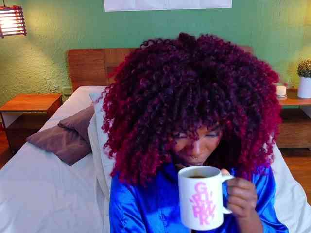 chocolatte-dreams webcam