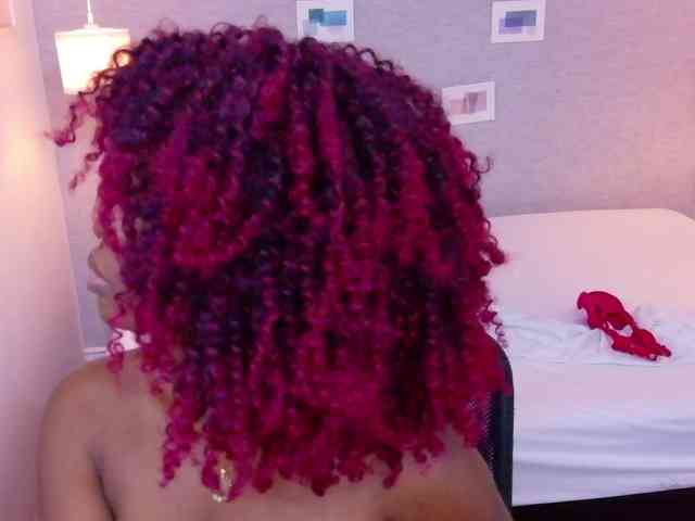 chocolatte-dreams webcam