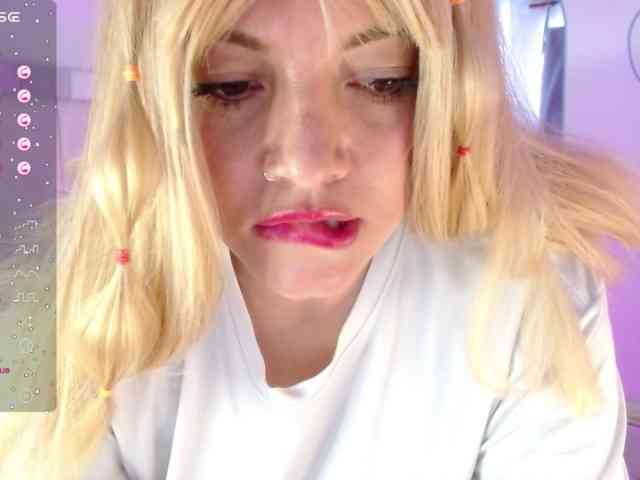 DannaFox webcam