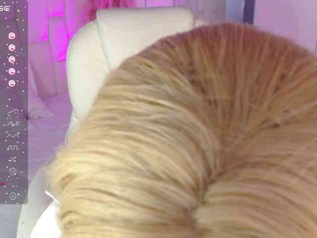 DannaFox webcam