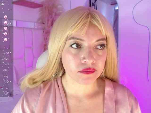 DannaFox webcam