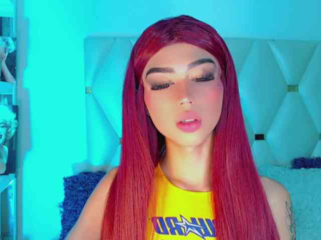 Sarahh-Sophia