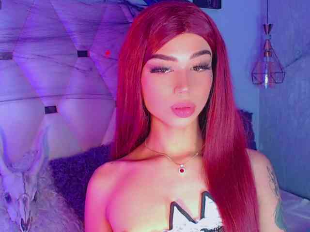 Sarahh-Sophia