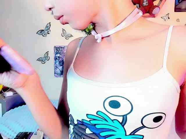 Sarahh-Sophia Live Webcam on BongaCams