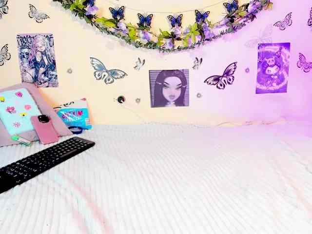 Sarahh-Sophia Live Webcam on BongaCams