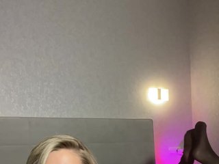 DianaBeautyX Porn Show