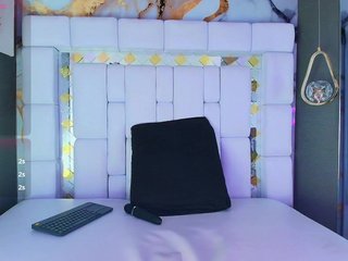 Samantha-Colins Porn Show