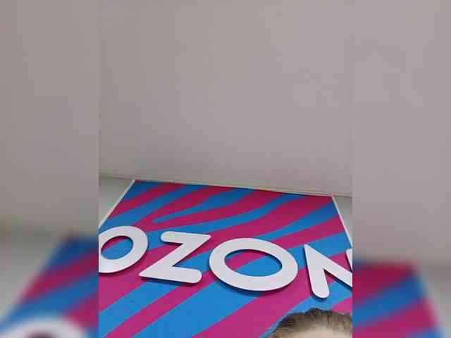 Olivia5551 webcam