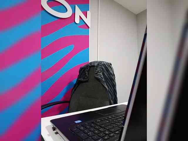 Olivia5551 webcam