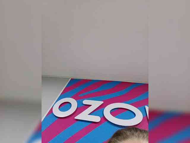 Olivia5551 webcam
