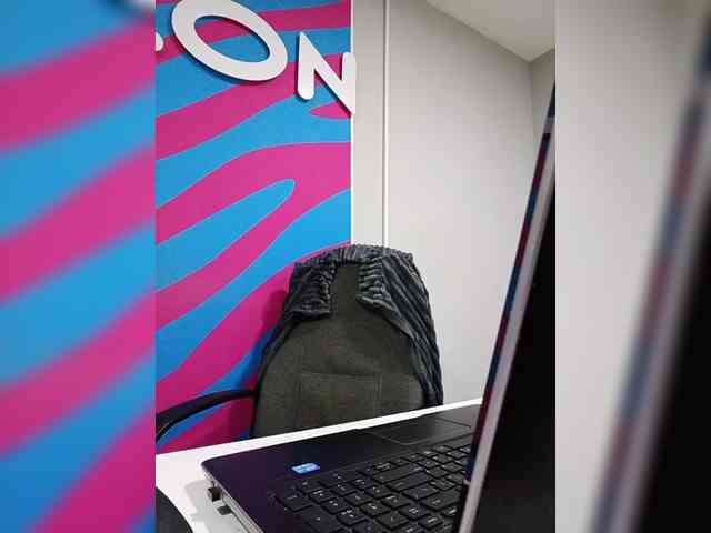 Olivia5551 webcam