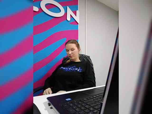 Olivia5551 webcam