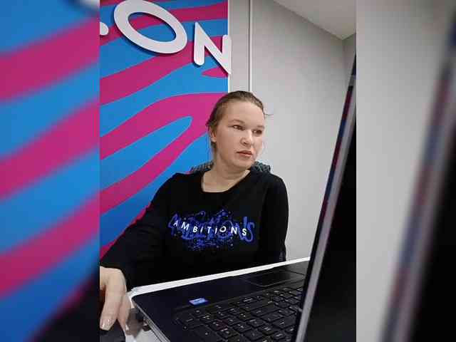 Olivia5551 webcam