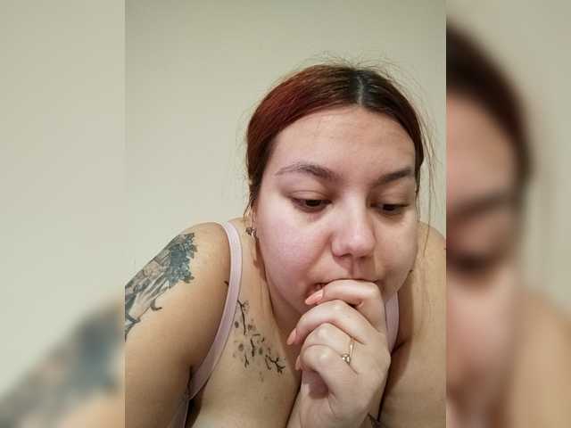 Carlottinahot from BongaCams is Freechat