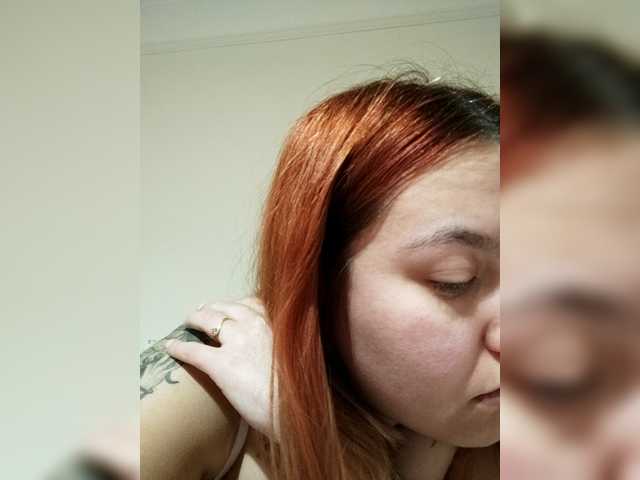 Carlottinahot's BongaCams show and profile