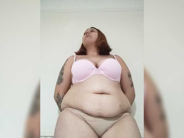 Carlottinahot's BongaCams show and profile