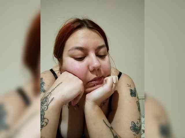 Carlottinahot webcam