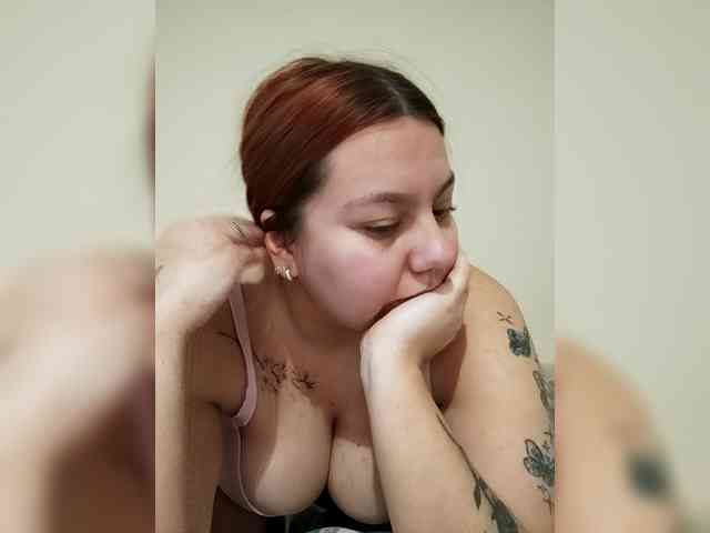 Carlottinahot webcam