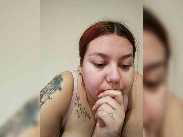 Carlottinahot webcam