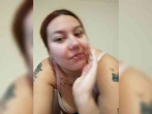 Carlottinahot webcam