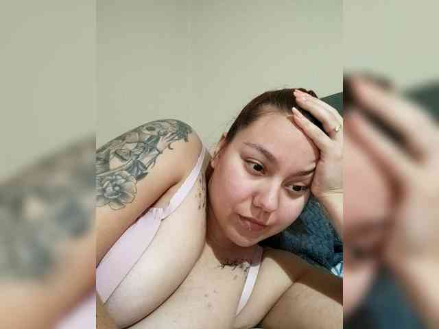 Carlottinahot webcam