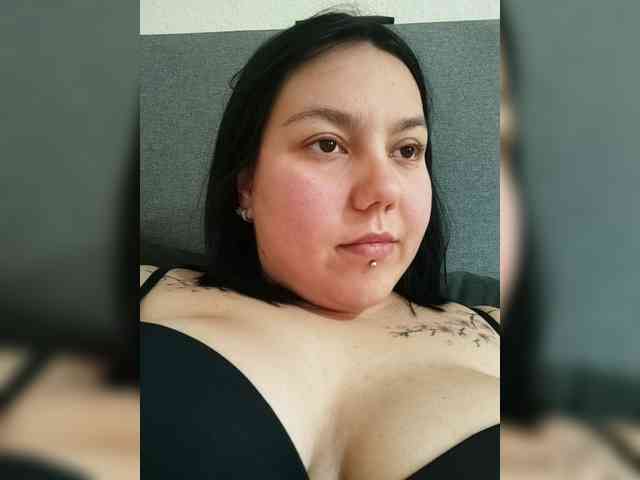 Carlottinahot webcam