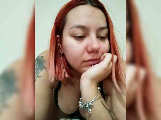 Carlottinahot webcam