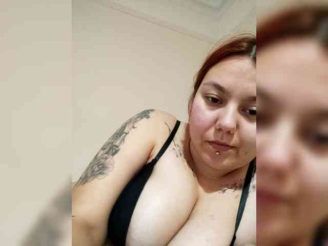 Carlottinahot webcam