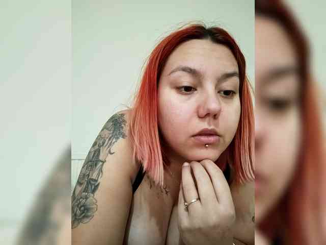 Carlottinahot webcam