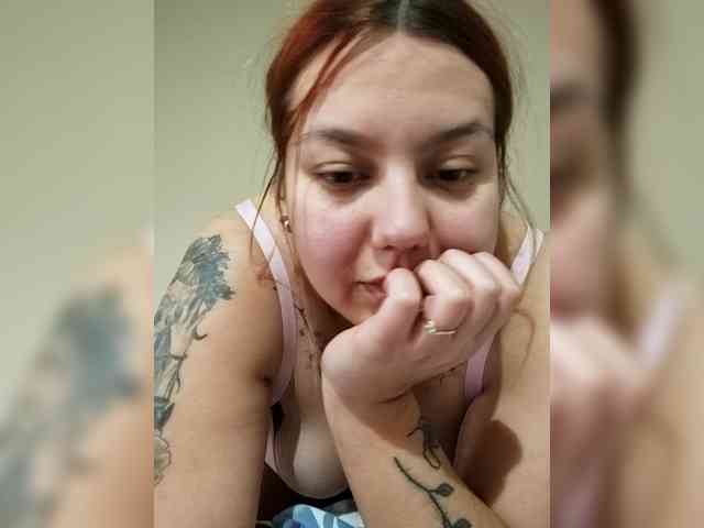 Carlottinahot webcam