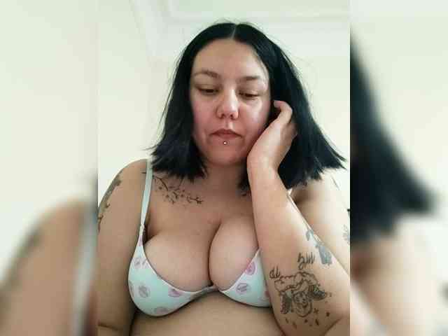 Carlottinahot webcam