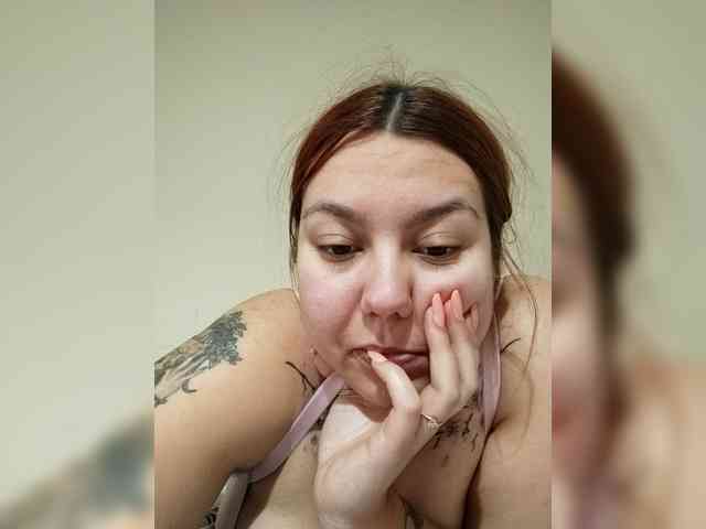 Carlottinahot webcam