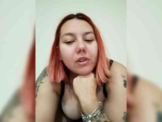 Carlottinahot webcam