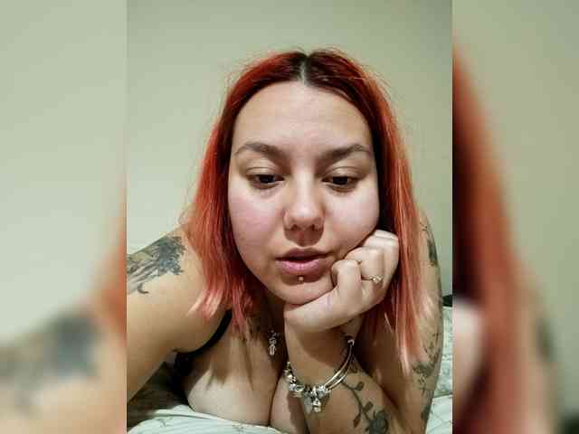 Carlottinahot webcam