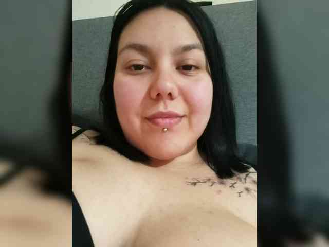 Carlottinahot webcam