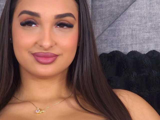 Kimberlymav's BongaCams show and profile