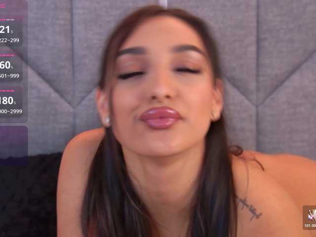 Kimberlymav's BongaCams show and profile