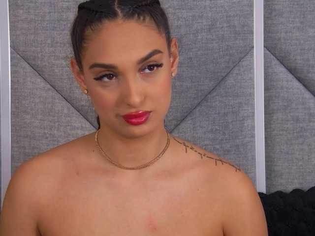 Kimberlymav's BongaCams show and profile