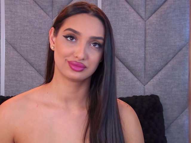 Kimberlymav's BongaCams show and profile