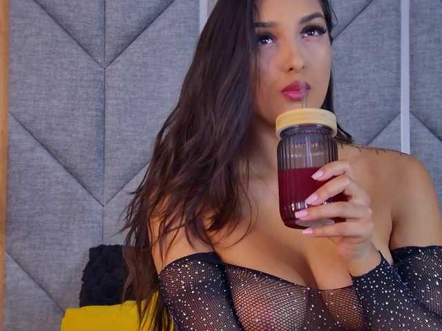 Sex chat gratuit in direct cu Kimberlymav pe BongaCams