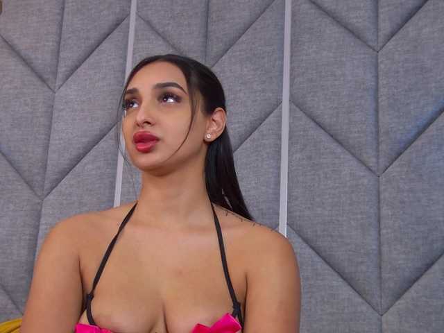 Kimberlymav's BongaCams show and profile