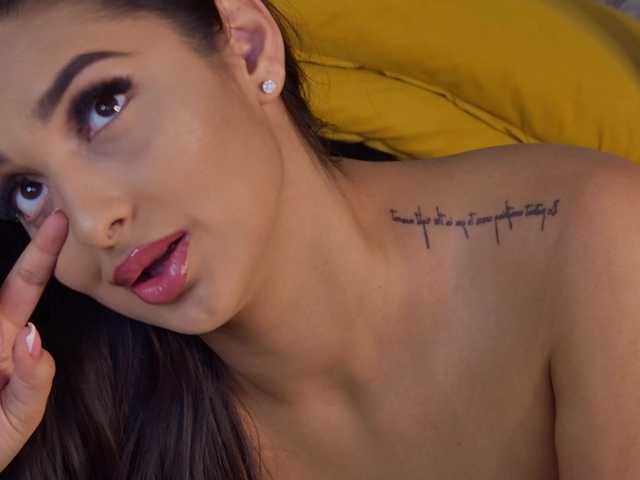 Sex chat gratuit in direct cu Kimberlymav pe BongaCams